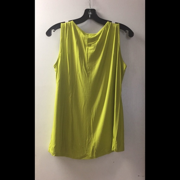 🌟Lace Detail Tank Top - Picture 4 of 5